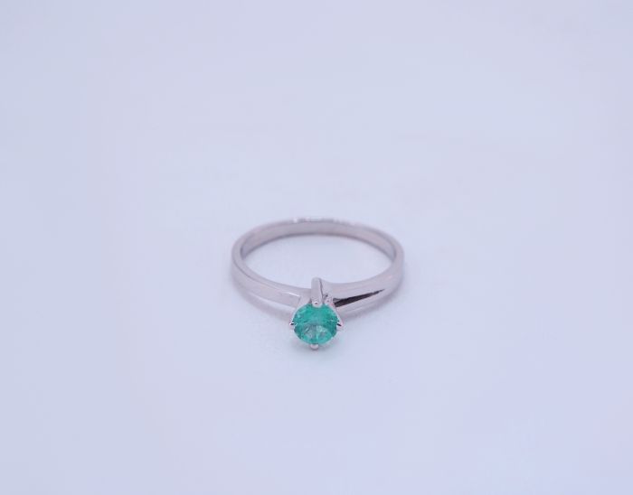 Серебряное кольцо 925 пробы с натуральным бериллом 0.37 карат - 78